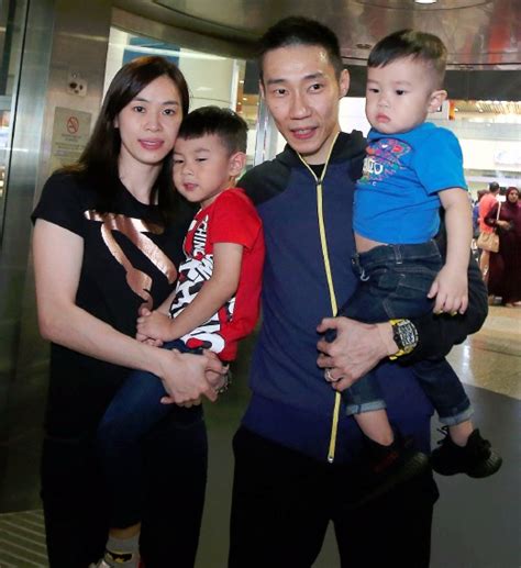 Related image of anak lee chong wei kingston lee. Lee Chong Wei selamat tiba di KLIA | Sukan | Berita Harian