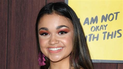 Madison Bailey 12 Facts About The Outer Banks Actress You Probably Didnt Know Popbuzz