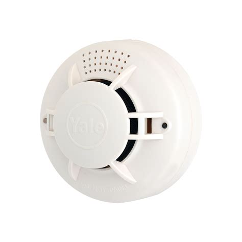 Four wire type smoke detectors can be used if you're looking to separate out different areas or levels of the building and want to know where a fire may have started. Yale Shop SA | Stand Alone Smoke Detector