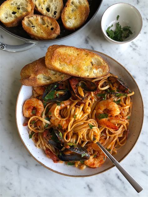 This seafood pasta with creamy garlic sauce is the perfect dinner recipe, whether you need to get dinner on the table fast or impress . Seafood Pasta Recipe • Linguine, Shrimp & Mussels • Hip ...