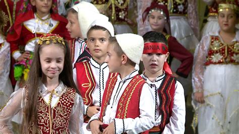 Kostume Popullore Për Fëmijë Albanian Traditional Clothing Youtube