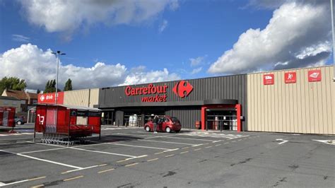À Solesmes Carrefour Market Ferme Ce Vendredi Des Salariés Et Des