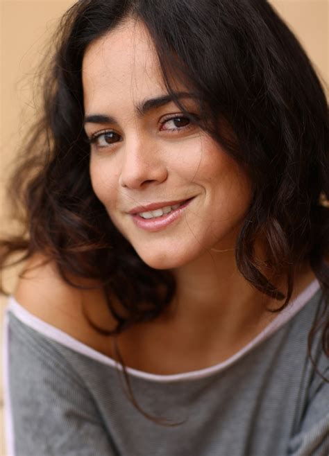 Do you like this video? Gilberto Cinema: ALICE BRAGA