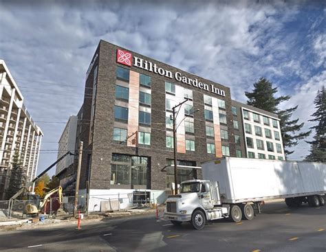 Hilton Opens 152 Key Hotel In Seattle Commercial Property Executive
