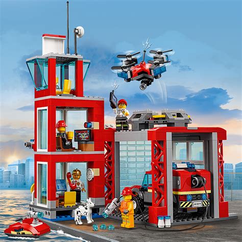 60215 Lego City Fire Station 509 Pieces Age 5 Ebay