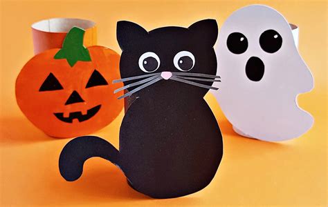 Another craft idea is making crystalized halloween ornaments. TOILET PAPER TUBE HALLOWEEN CRAFT FOR KIDS - Hello Wonderful