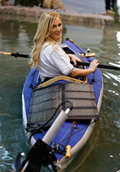 The E Kayak Kits Offer Up To 32 Miles Of Range Canoe Boat Canoe And