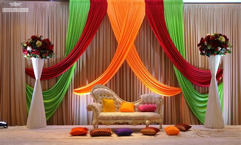 Indian Wedding Reception Stage Decoration Ideas
