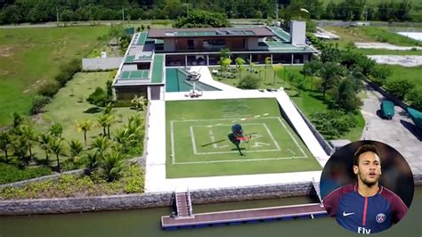 A peek inside neymar's luxury house that he bought earlier in 2016 for $9m in rio de janeiro are you ready to see neymar's amazing house? Neymar Jr House / Where Is The Neymar House And What Does ...