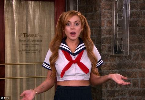 lindsay lohan and charlie sheen s long awaited anger management episode finally airs daily