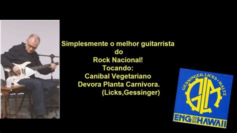 Augusto Licks Brilha tocando um de seus clássicos YouTube