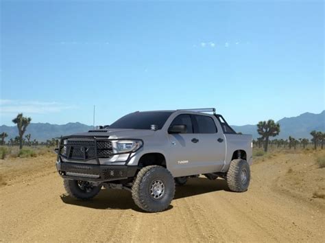 2020 Toyota Tundra Grill Guard