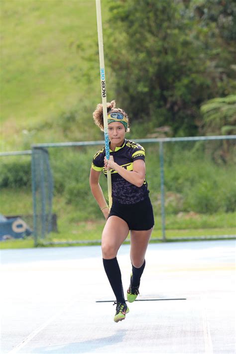 Modalidade vai ter 1.900 competidores e a estreia do revezamento 4x400m rasos misto. Luisa Campos desponta como promessa juiz-forana no salto ...