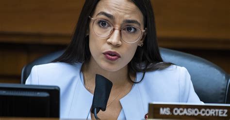 Alexandria Ocasio Cortez Played Among Us And It Was One Of The Most