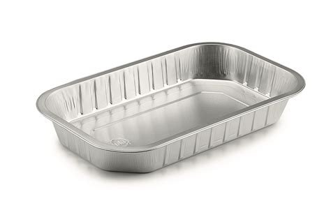 Known as a thali platter, it is composed of vegetables and may also include smaller metal dishes with rice, chutney, pickles, and kefir. SMOOTHWALL EXTRA LARGE TRAY | Kingsbury