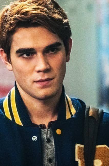 Here S What The Archie Characters Look Like In Riverdale Vs The Comics
