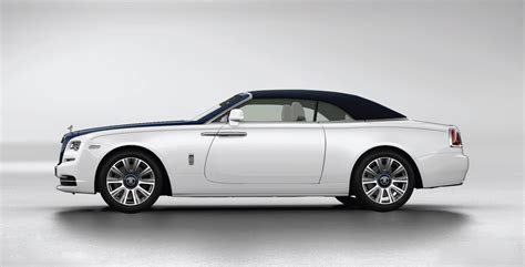 Rolls Royce Unveils Bespoke Barclay Butera Nautical Dawn At Monterey