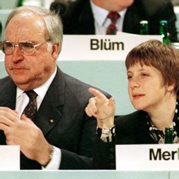Helmut kohl analyses the state of the country in an interview with the journal internationale politik, and he does not like what he sees under his successor, angela merkel. Botta e risposta Kohl-Merkel sul ruolo della Germania - Il ...