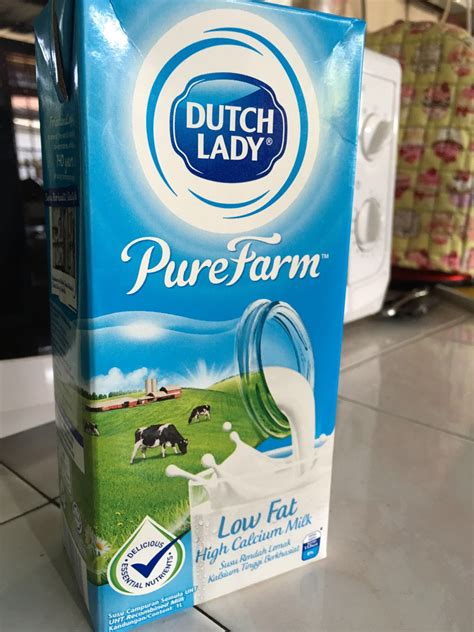 Kalau korang nak tahu, packaging dutch lady dihasilkan daripada buat pengetahuan korang, semua rangkaian produk susu minuman dan susu tepung keluarga dutch lady mempunyai resipi baharu yang lebih baik kekal lazat dengan memenuhi. Resepi Cheesekut yang enak dimakan, pejam mata pun boleh ...