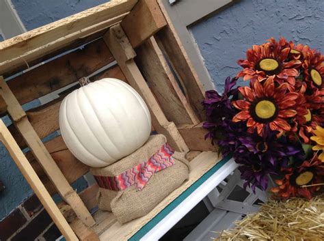 Fall Front Porch With Diy Crates For Free