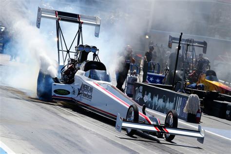 Drag Racing S Ultimate Thrill Ride Unleashed During Nhra Four Wide Nationals In Las Vegas News