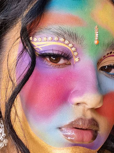 Makeup Artist May Tahmina Akhtar Teaches Us How To Captur