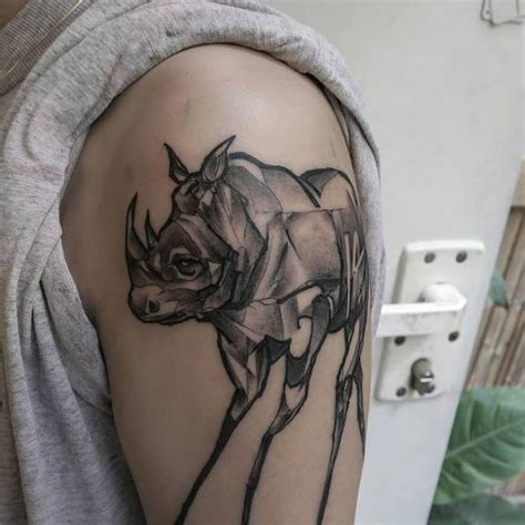 Tatuagem De Rinoceronte No Braço Rhino Tattoo Tattoos Tattoo Designs