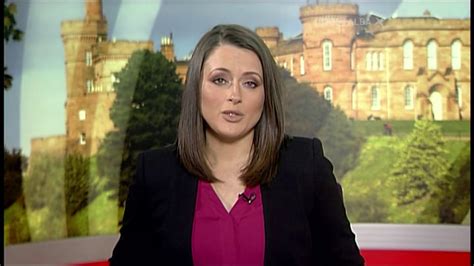 Bbc Scotland News Reader Anne Lundon Tv Radio News Presenters Female