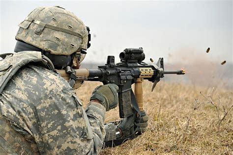 Army Wants Upgrades To Improve M4a1 Carbines Performance Accuracy