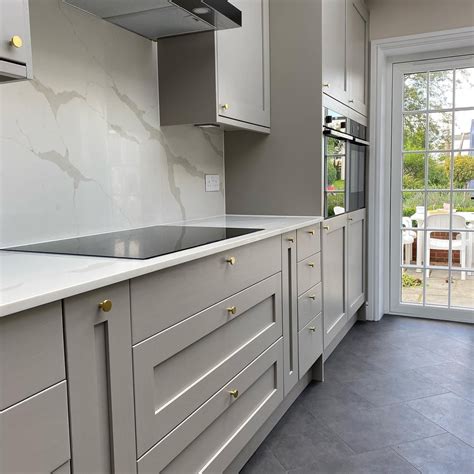 Chilcomb Pebble Kitchen Grey Kitchen Floor Kitchen Design Small