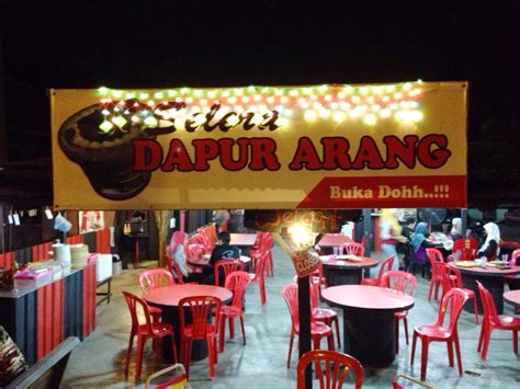 Dapo pata berjaya mewujudkan sebuah lokasi kedai makan atau bazar makanan yang berbeza dengan kedai makan yang terdapat di terengganu. Tempat makan sedap di Kuala Terengganu | Everything is ...
