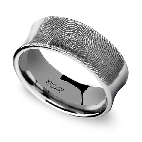 It's a traditional take on wedding band engraving. Engraving Men's Wedding Bands: Two Ways to Get that ...