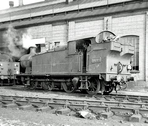 6644 At Oxley Gwr 5600 Class 0 6 2t No 6644 At Oxley Shed Flickr