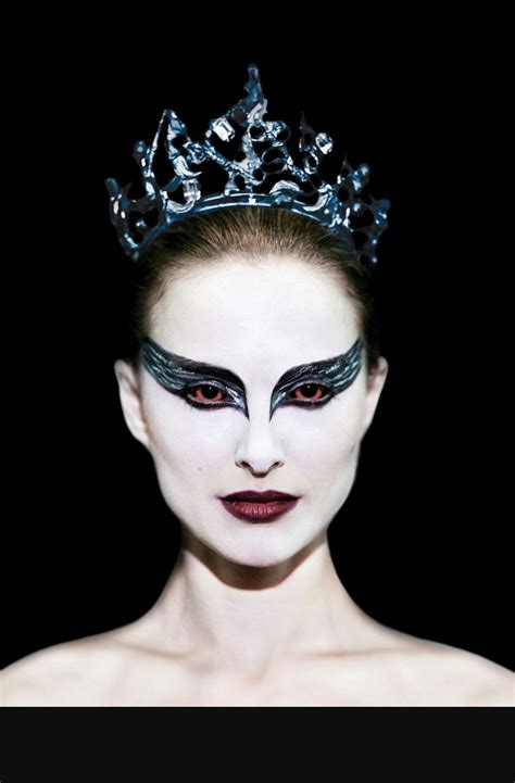 Pin By Agata On Balet Taniec Black Swan Costume Black Swan Makeup