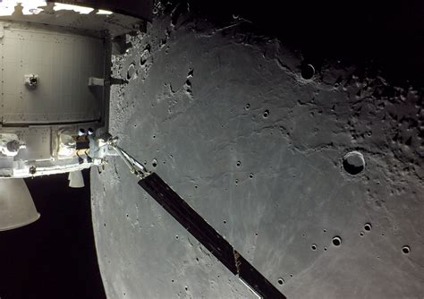Nasa Posts High Resolution Images Of Orion S Final Lunar Flyby Engadget