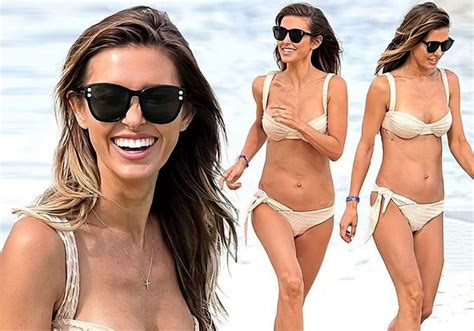 Audrina Patridge Hits The Beach In Hawaii Photos Pinayflixx Mega Leaks