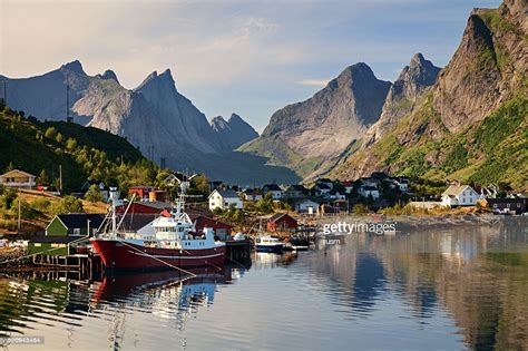 Reine Picturesque Norwegian Fishing Village In Lofoten Islands High Res