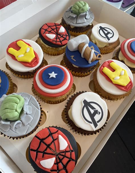 superhero themed cupcakes livscupcakes