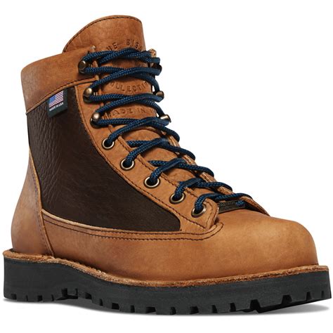 It can be tough to figure out which one is best. USA Made Work Boots | 22 Manufacturers & Brands | 2019 List