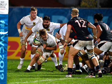 It is sometimes hard to believe that this massive fellow was a contracted soccer player before moving to the rugby game. Zwei Siege bis zur Rugby-WM: Deutschland besiegt Hongkong