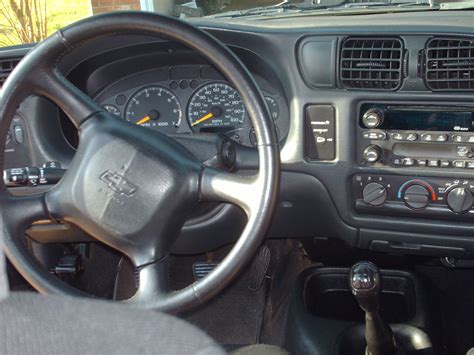 2002 Chevrolet S10 Zr2 Reviews Prices Ratings With Various Photos