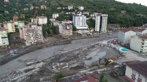 Kastamonu Da Sel Felaketinde Can Kayb E Y Kseldi Trabzon