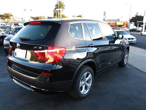 Sure, we can provide the perfectly matched auto touch up paint for your bmw car or suv, but we can also ship straight to your door an extensive line of quality auto repair products, including primers (grey, red, black, and white), adhesion promoter, sandpapers, and a clear coat. Bmw black sapphire metallic paint vs jet black