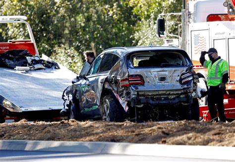 Golf Great Tiger Woods Suffers Serious Leg Injuries In Car Wreck