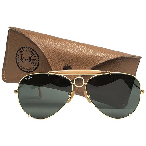 Ray Ban Bandl Black And Gold Small Outdoorsman Aviator Sunglasses With Case At 1stdibs
