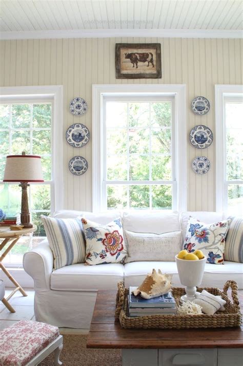 Savvy Southern Style Refreshed Sun Room Paint — Benjamin Moore White