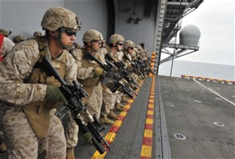 Us Marines Of The 11th Meu Stand At The Ready