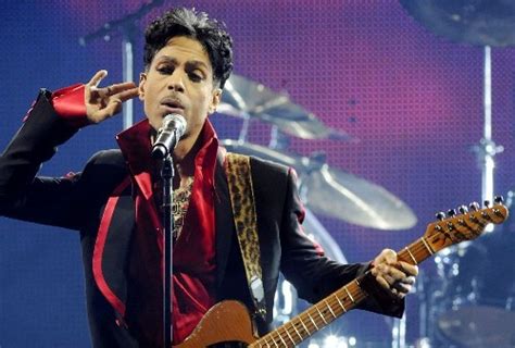 International Music Icon Prince Dies At 57 Showbiz Bites