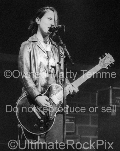 Photos Of Louise Post Of Veruca Salt In Concert In 1994 By Marty Temme