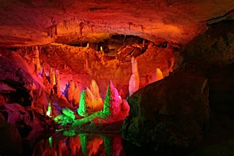 10 Best Caverns And Underground Caves In Tennessee